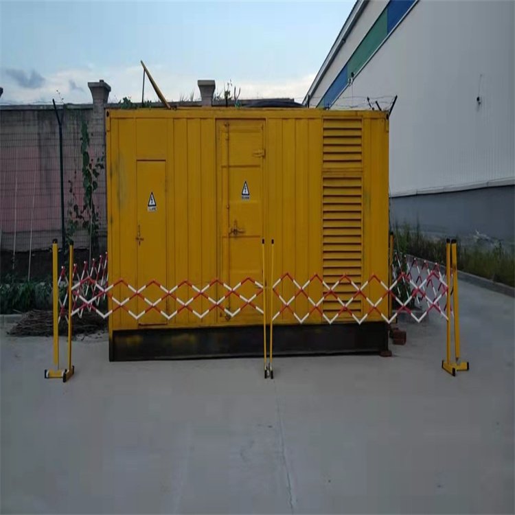 平桥发电机组油箱盖上留出小气孔有什么用？