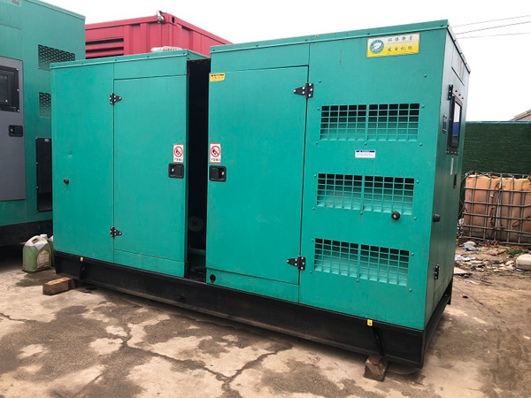 平桥怎样合理控制磷酸铁锂蓄电池的充放电倍率以延长其使用寿命？