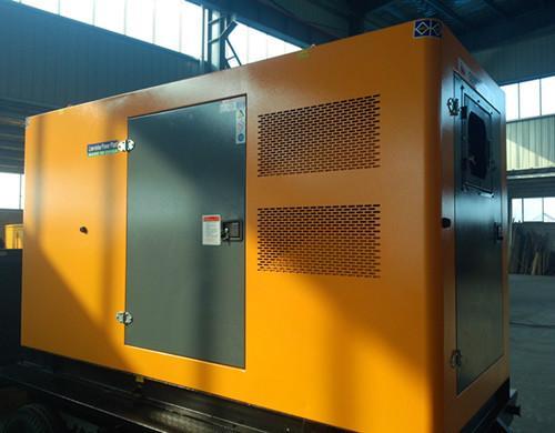 平桥汽油发电机组电瓶电解液的密度应该保持在什么范围？